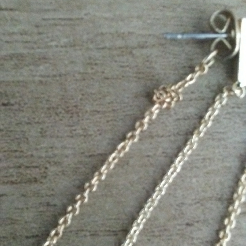 GORGEOUS DROP EARRINGS! - Picture 3 of 3